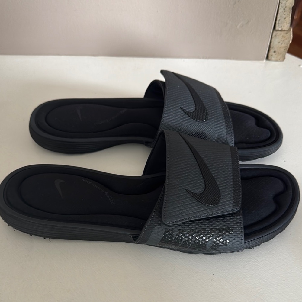 Nike Black Slide Sandals